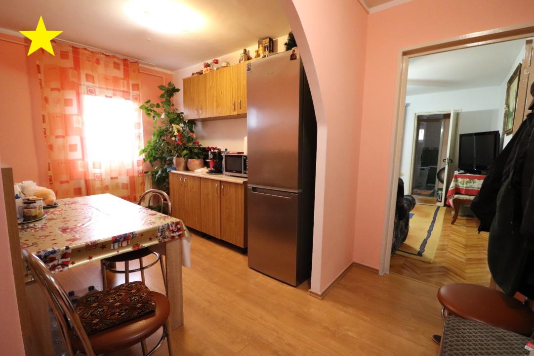 Apartament 2 camere, cu 2 balcoane, zona Dorobantilor