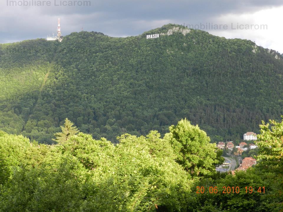 Doua vile unite teren 1180 mp ,drumul Poieni Brasov 