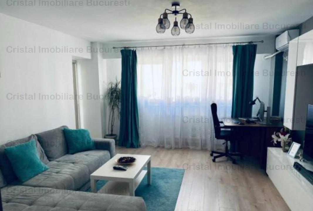 Vanzare Apartament  3 Camere stradal pe Bd Nerva Traian