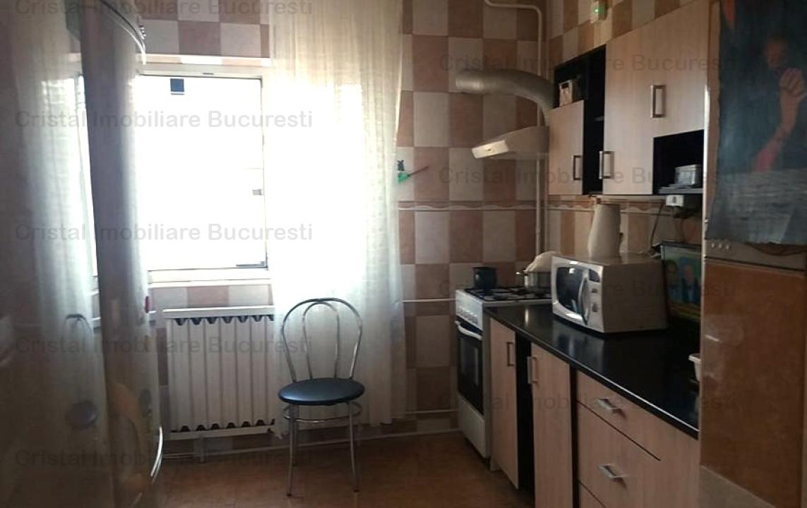 Vanzare Apartament 3 Camere pe Calea Vitan la 3 minute de Mall Vitan