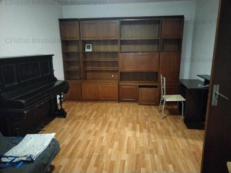 Apartament 2 camere, et 2/8 , zona Colentina- Parc Plumbuita