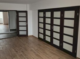 Apartament 4 camere