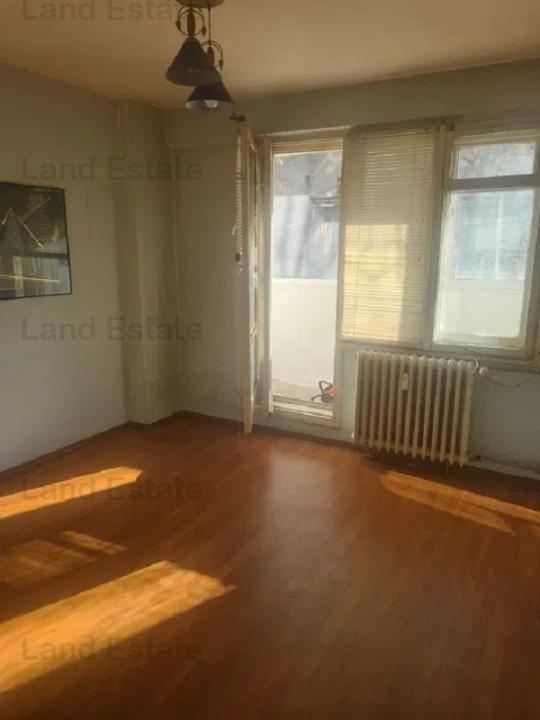 Apartament cu 4 camere Mihai Bravu - Dristor 2