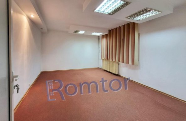 https://romtor.ro/ro/vanzare-apartments-2-camere/bucuresti/parter-stradal-birou-cabinet-agentie_2171