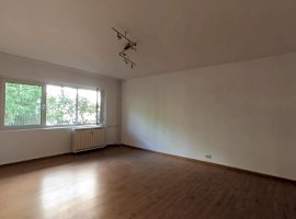 Apartament 4 camere