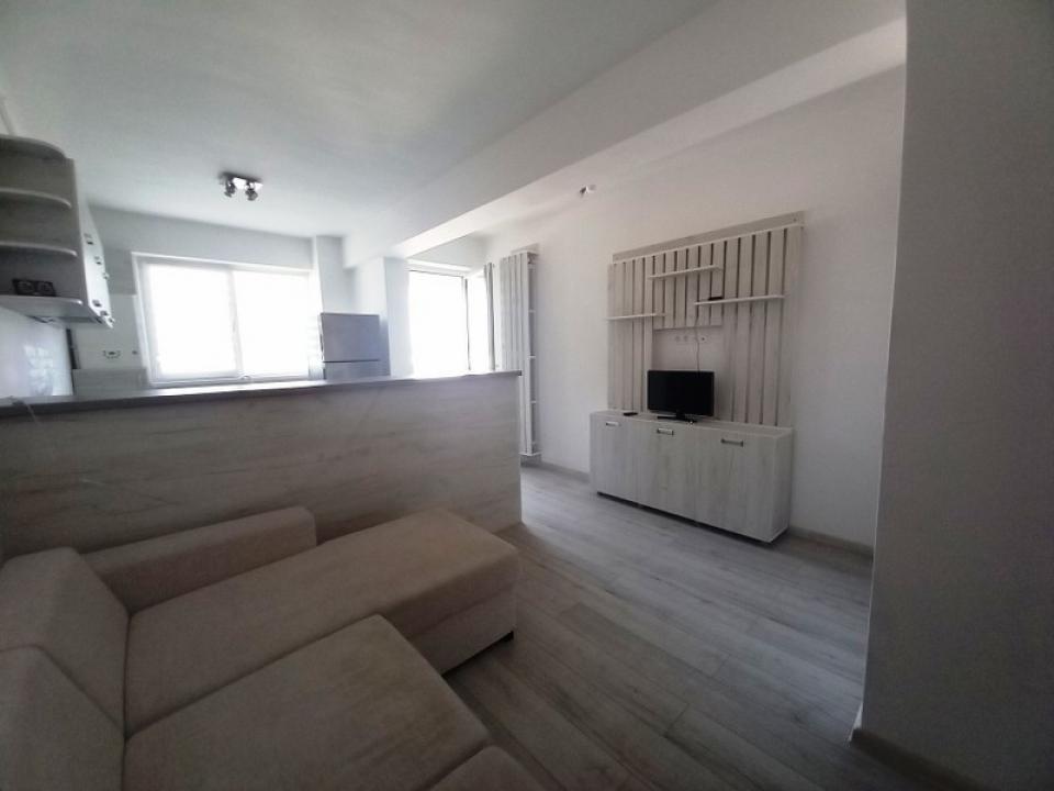 Apartment 2 rooms in a new block of flats in Ploiesti, area 9May. 