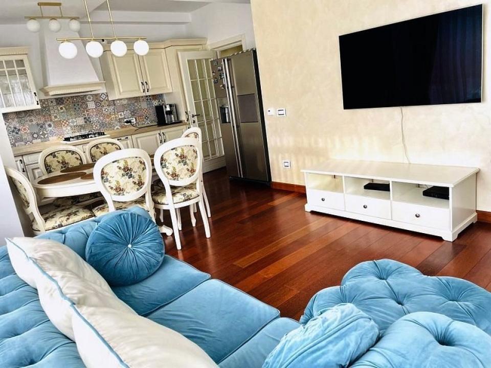 4-room apartment in Laguna Residence
