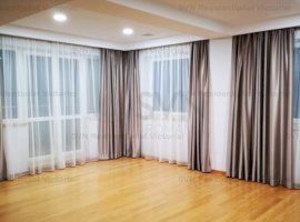 Apartament 4 camere