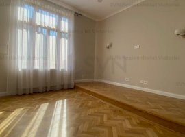 Apartament 4+ camere