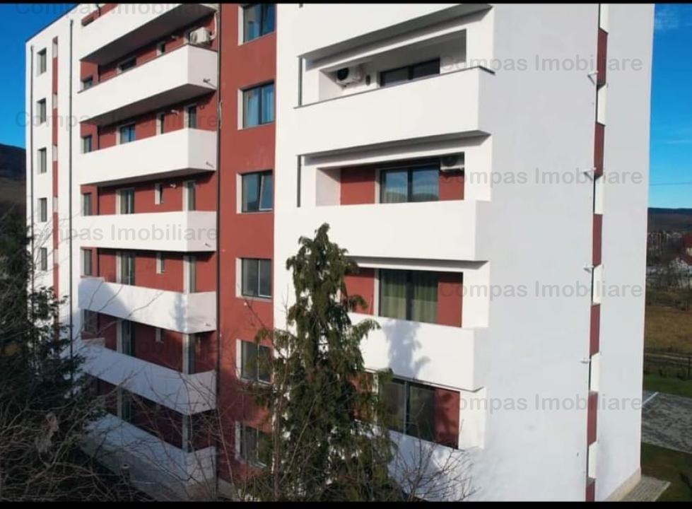 https://compasimobiliare.ro/ro/vanzare-apartments-3-camere/piatra-neamt/apartamente-noi-priveliste-superba-liniste-vecini-decenti_1433
