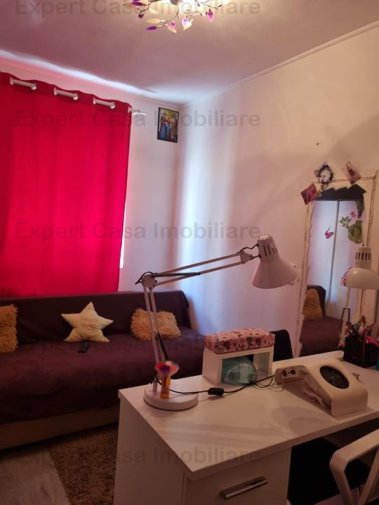 Apartament 3 camere Alexandru Musatini 67.400 euro!