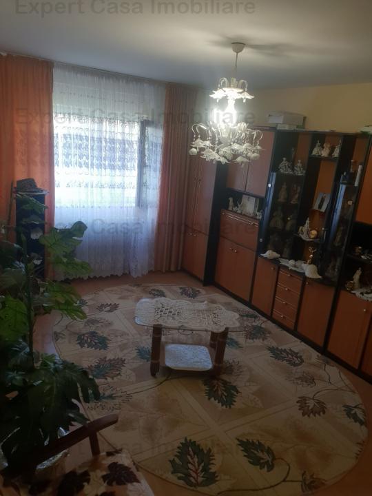 Apartament | 3 camere | Decomandat | Nicolina 2