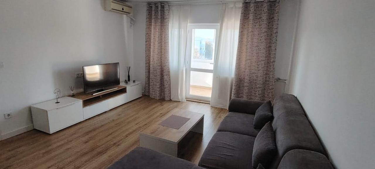 Apartament 2 camere zona Salaj