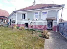 Casa individuala de vanzare la 25 km de Sibiu