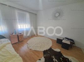 Casa individuala petfriendly renovata de inchiriat curte