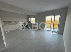 Apartament 2 camere cu balcon si boxa in bloc cu lift zona Selimbar