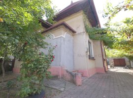 Bucurestii Noi - Pod Constanta, imobil casa plus 520 mp. teren