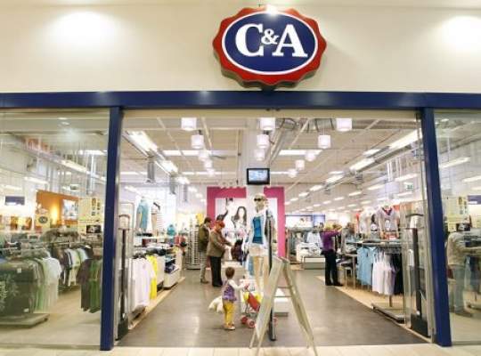 Retailerul vestimentar C&A a deschis un magazin in Family Center Giurgiu