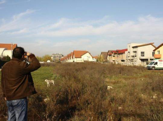 Operaţiune de "curăţare": Plaza Centers a vândut cinci terenuri din România în câteva luni