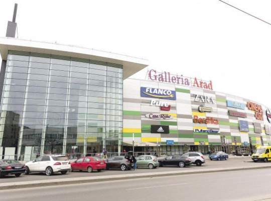 Galleria Arad si Piatra Neamt aduc proprietarului venituri cu 20% mai mici decat anul trecut