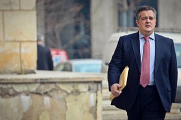 Papalekas face un nou pariu imobiliar: cumpără un depozit lângă Pitești cu peste 40 de milioane de euro